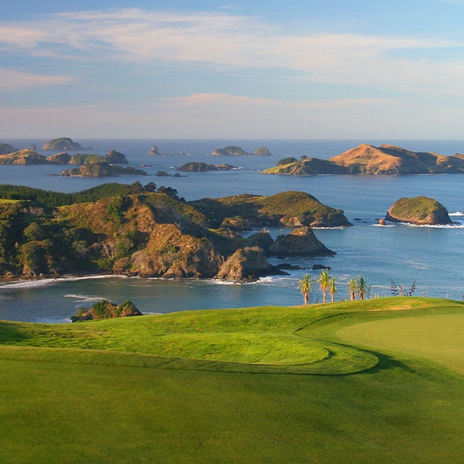 Kauri Cliffs Golf Course, Bay of Islands - Book Your Trip to New Zealand - New Zealand Travel Agency